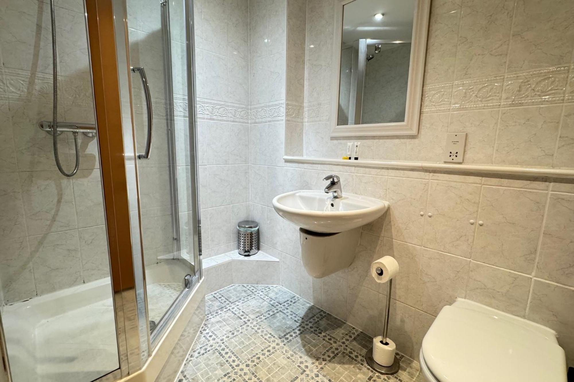 The Greenwich - Two Bedroom Apartment With Parking, Close To Ferry Terminals Southampton Exterior foto